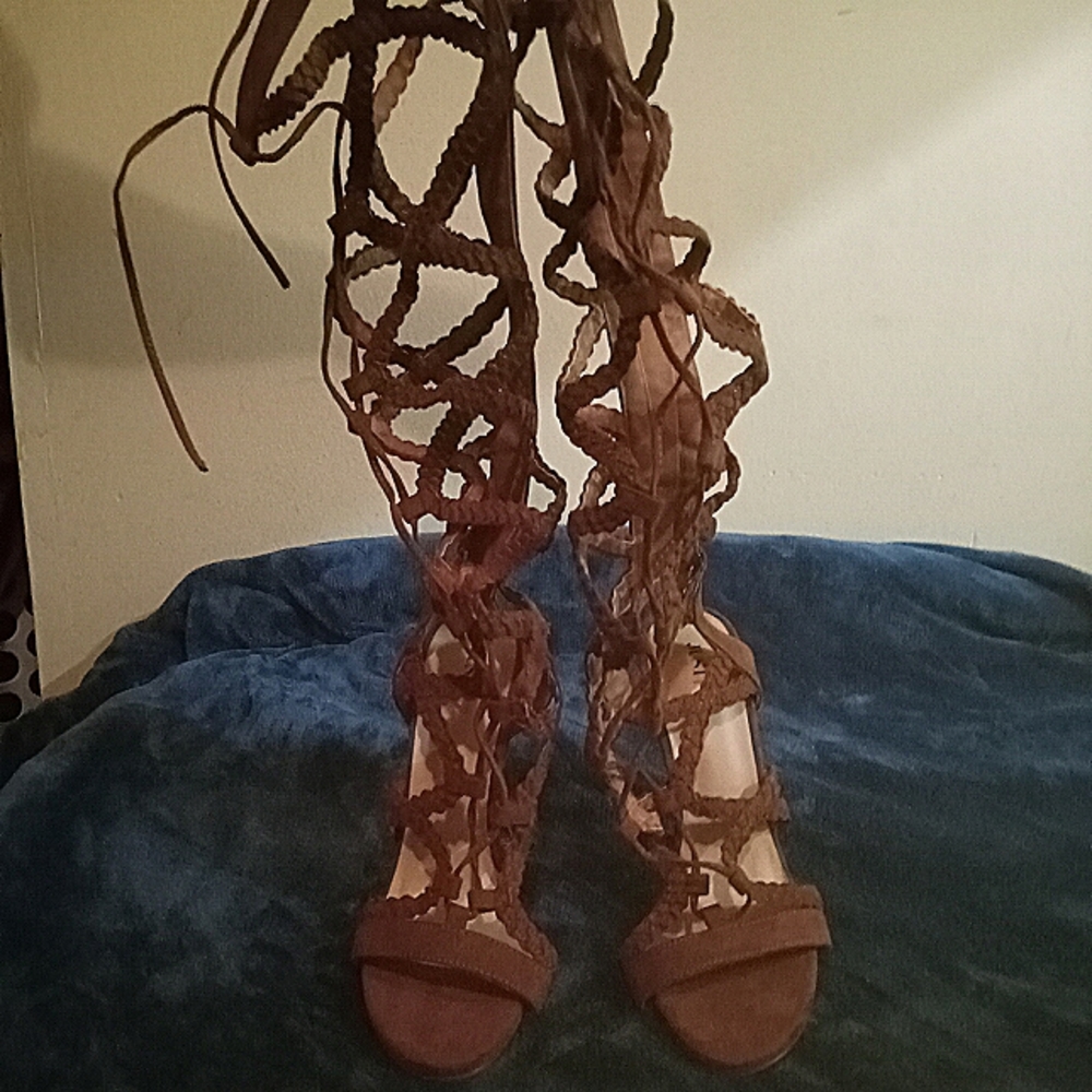 Heel sandles